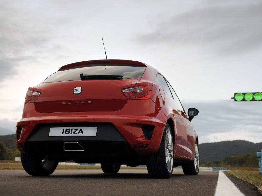  Seat Ibiza Cupra 2008 года  (фото 17 из 36)